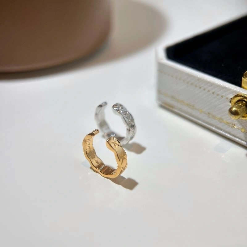 Durable Chanel Earrings 223057