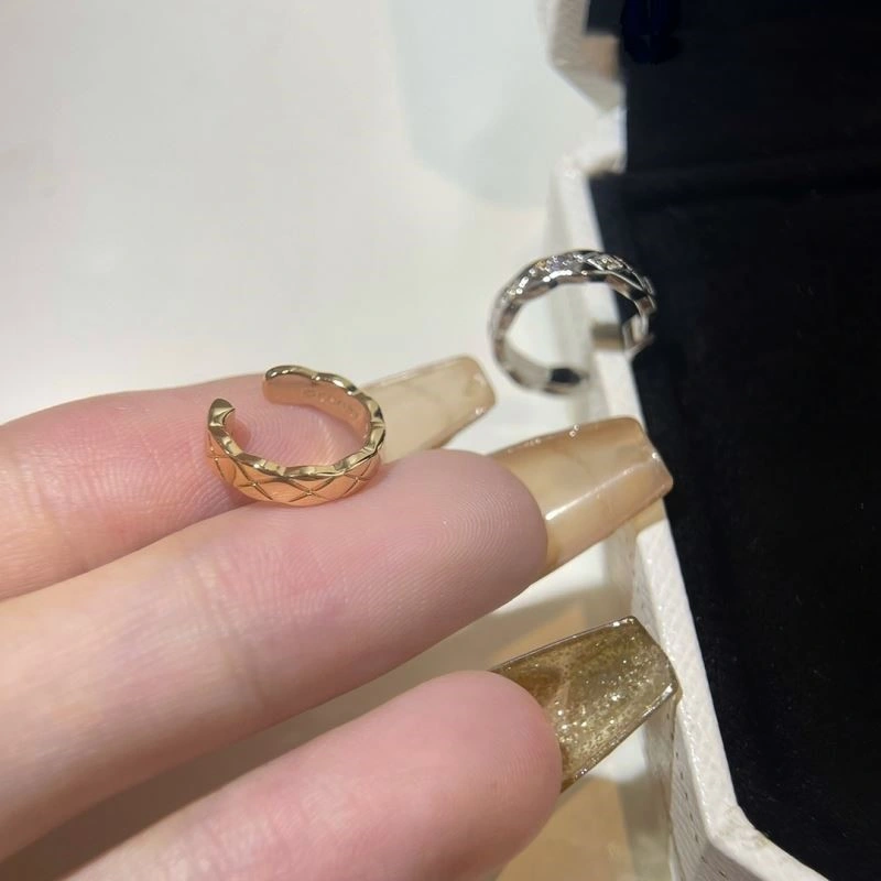 Durable Chanel Earrings 223057