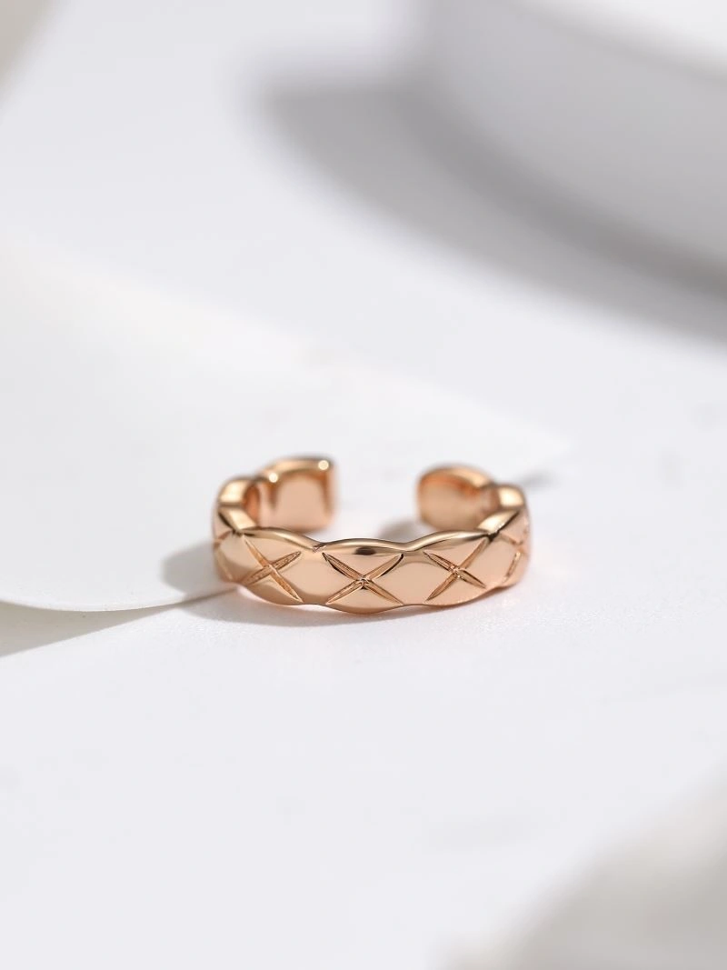 Casual Chanel Earrings 223055