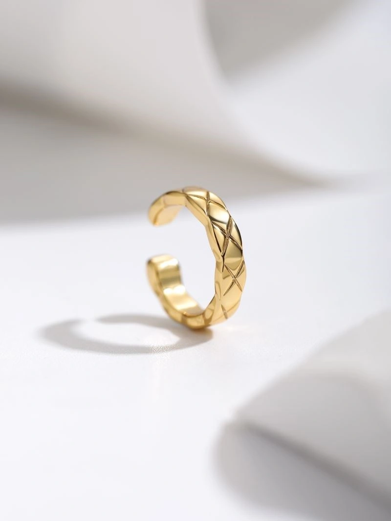 Chanel Earrings Lightweight 223052