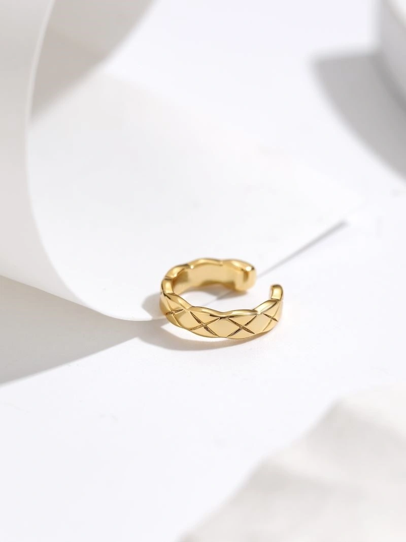 Chanel Earrings Lightweight 223052