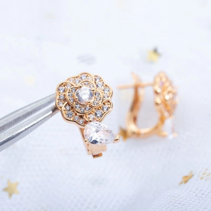 Unisex Chanel Earrings 223048