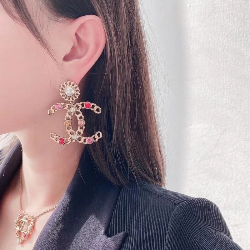 Chanel Earrings Durable 223041