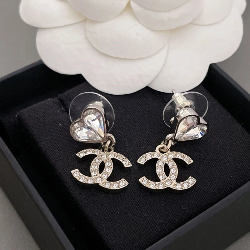 Stylish Chanel Earrings 223039
