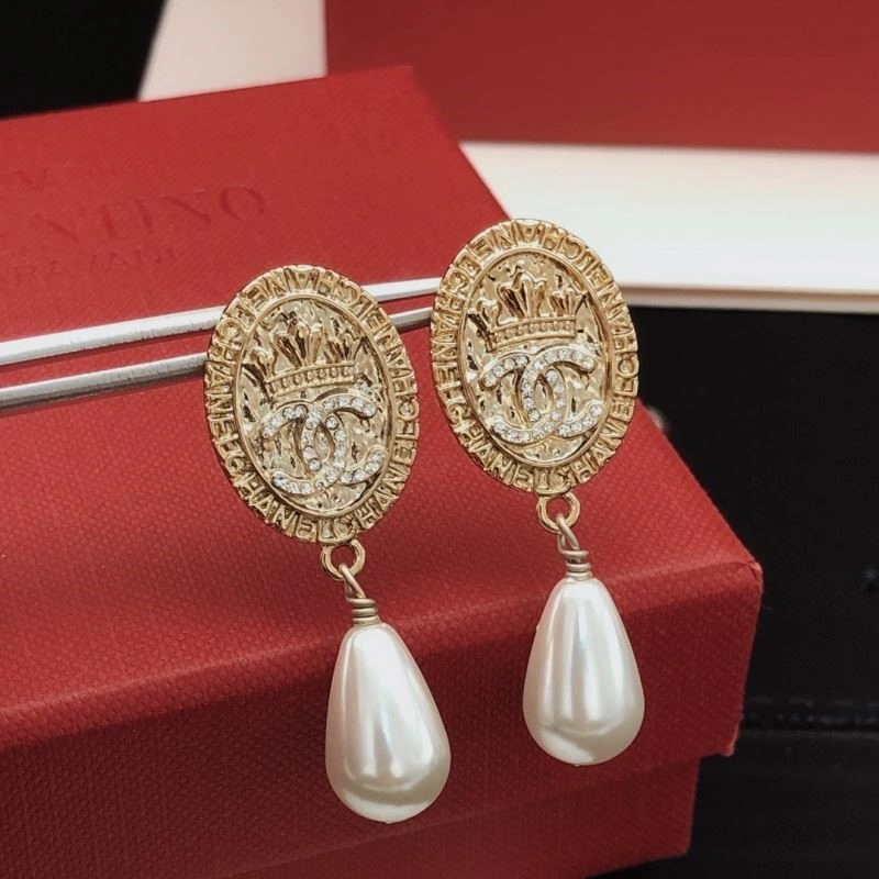 Chanel Earrings FreshLook 223037