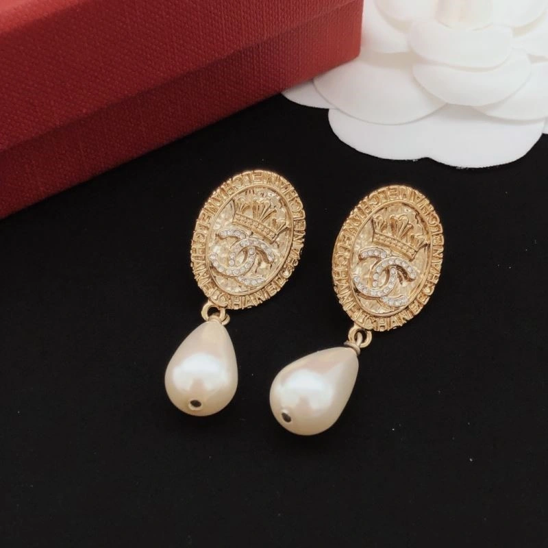 Chanel Earrings FreshLook 223037