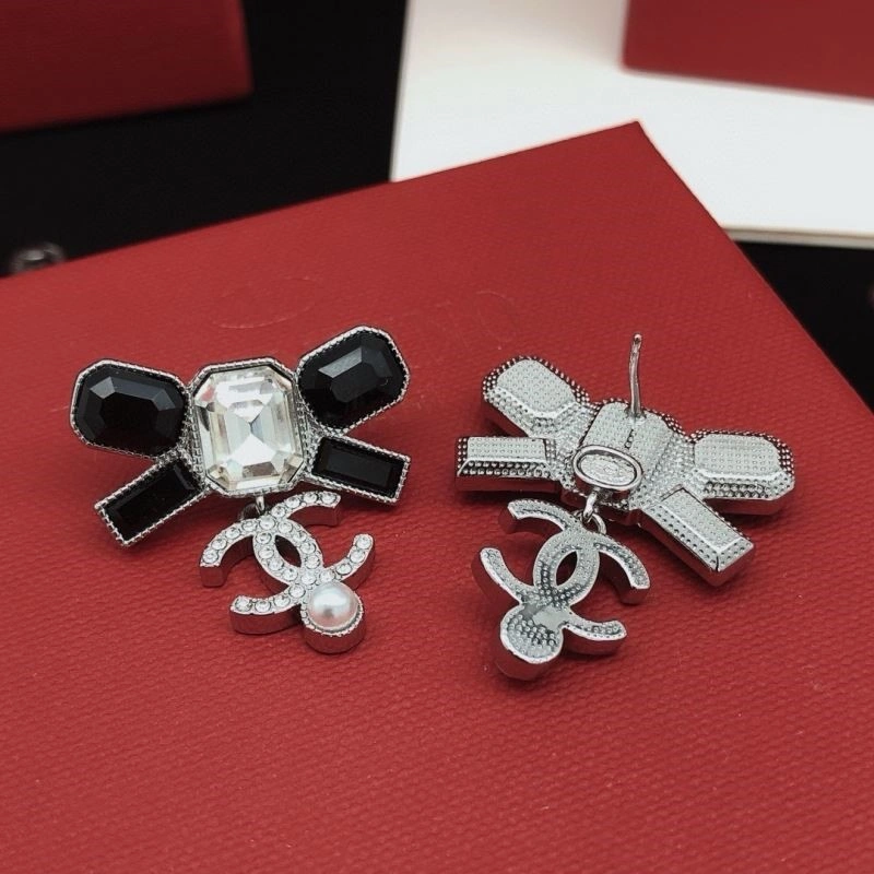 Practical Chanel Earrings 223032
