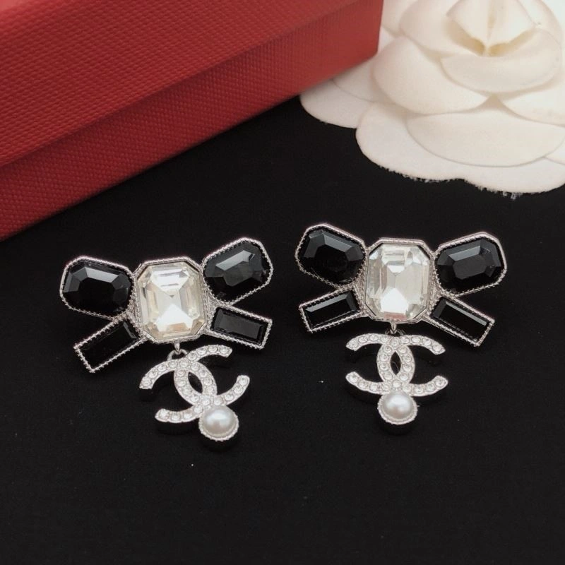 Practical Chanel Earrings 223032