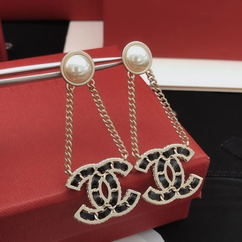 Trendsetting Chanel Earrings 223107