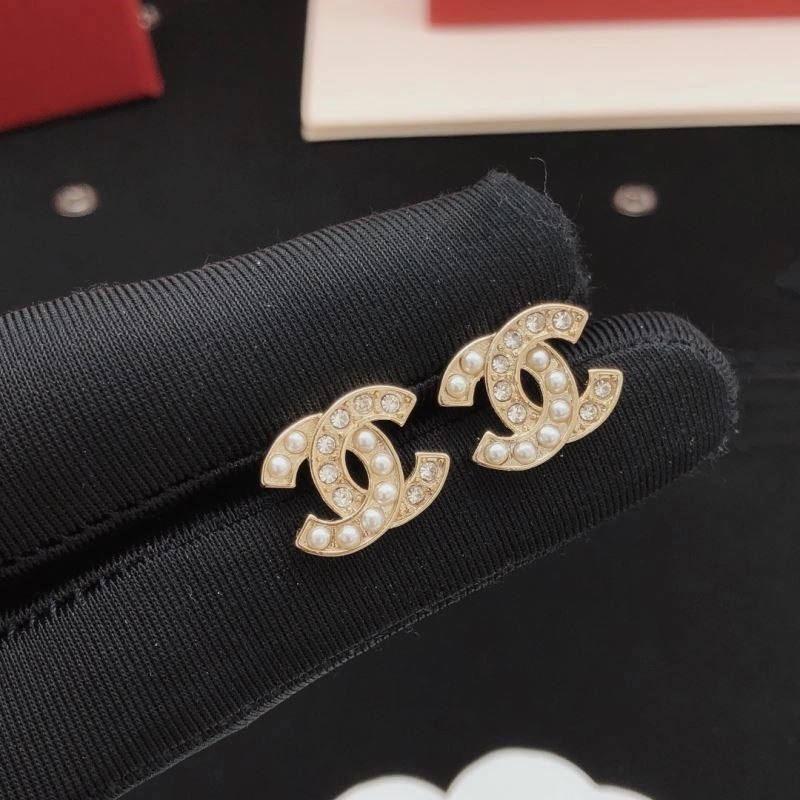 Practical Chanel Earrings 223060