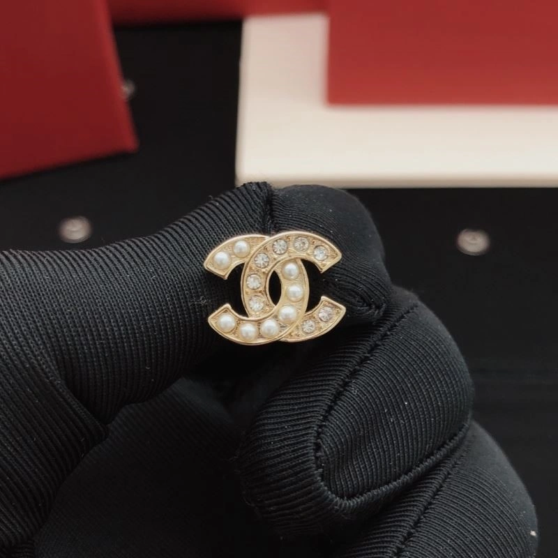 Practical Chanel Earrings 223060