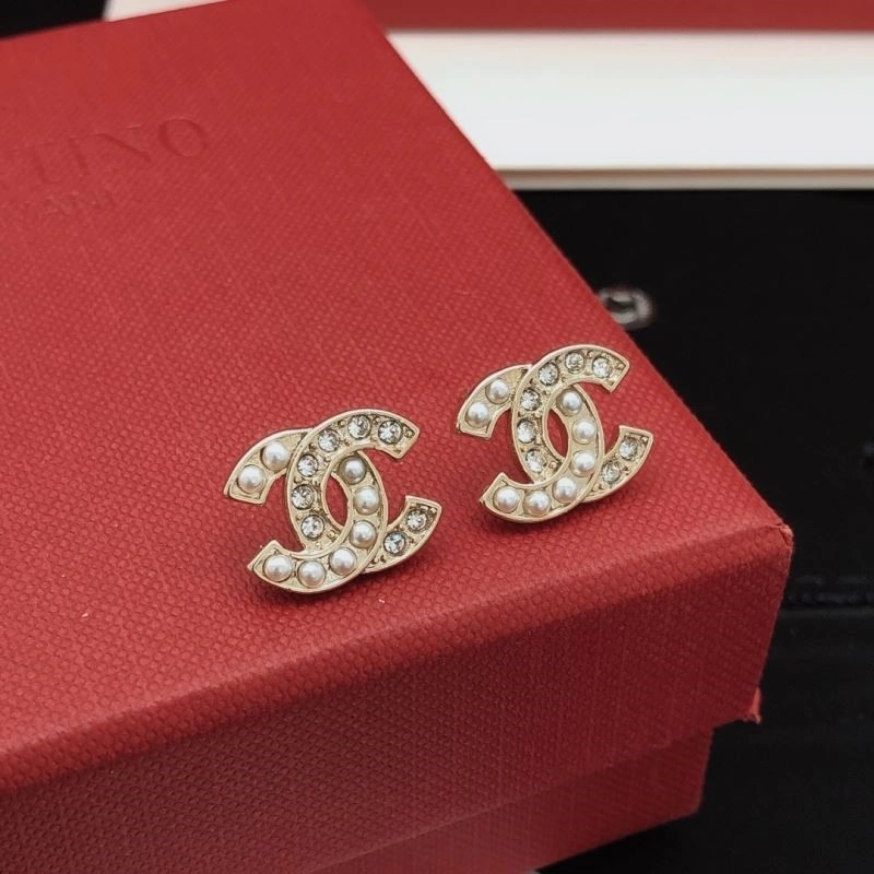 Practical Chanel Earrings 223060