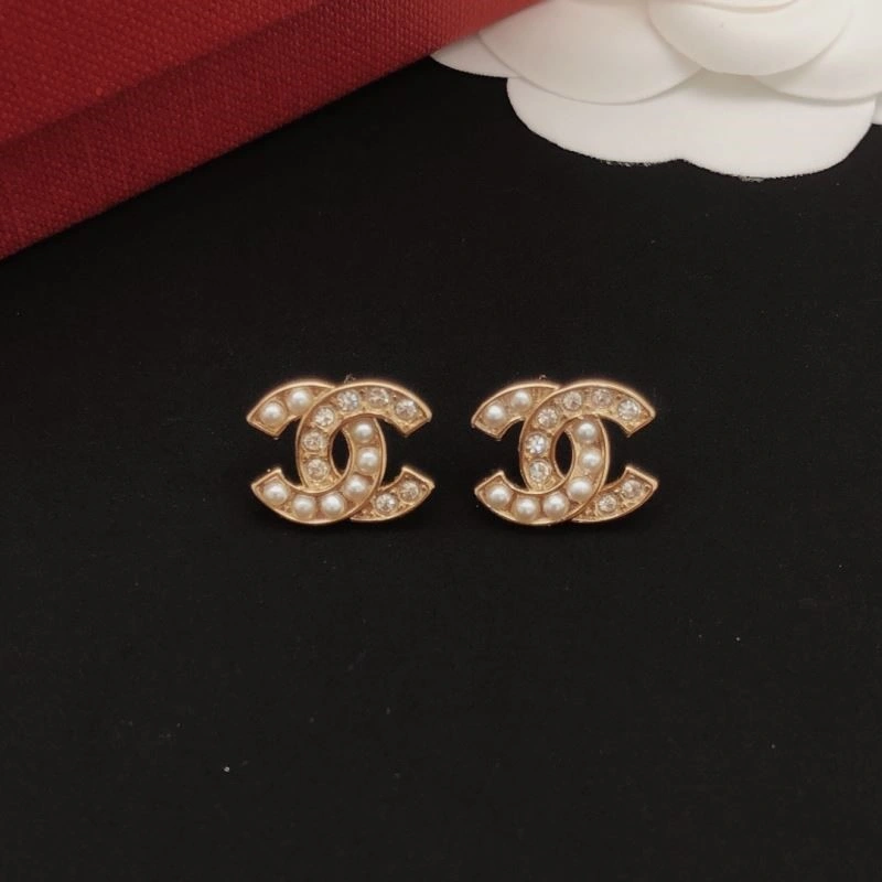 Practical Chanel Earrings 223060
