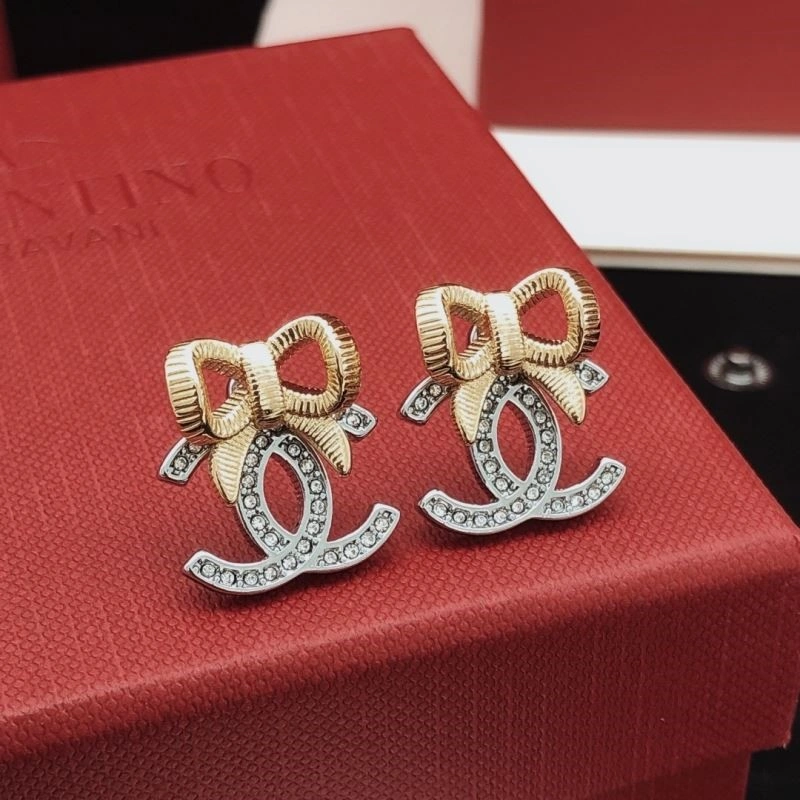 Chanel Earrings Versatile 223034