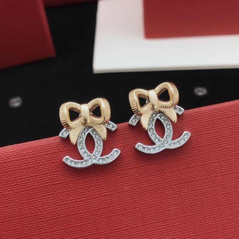 Chanel Earrings Versatile 223034