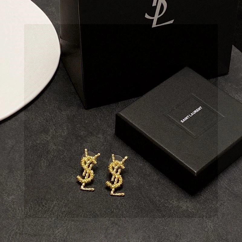 WrinkleFree Chanel Earrings 223015