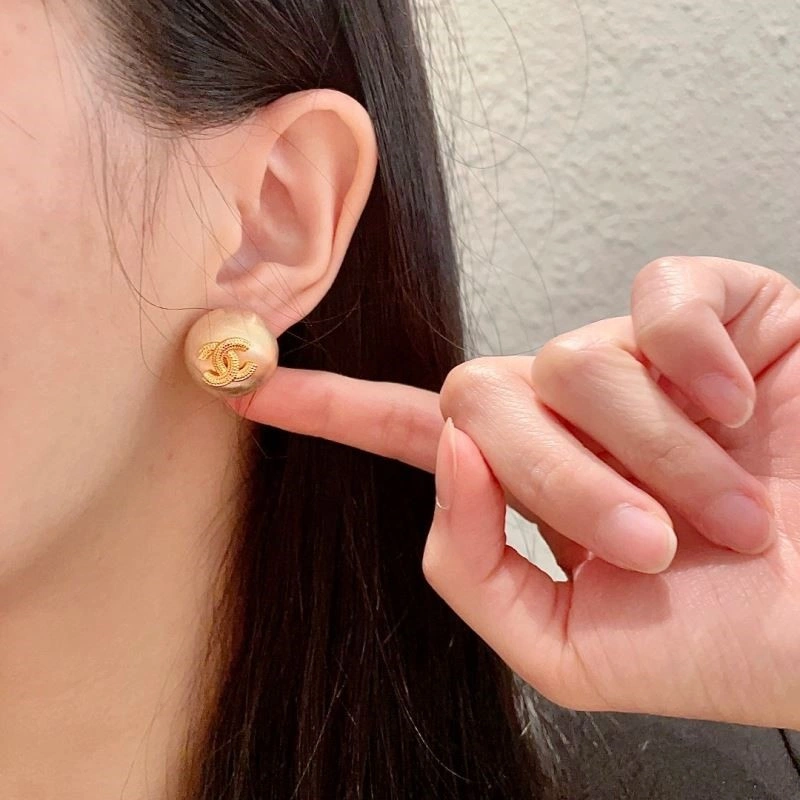 Chanel Earrings Classic 223067