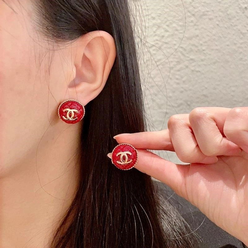 Chic Chanel Earrings 223080