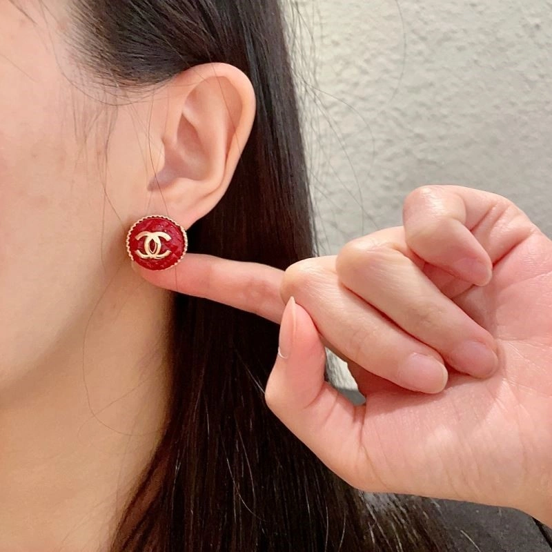 Chic Chanel Earrings 223080
