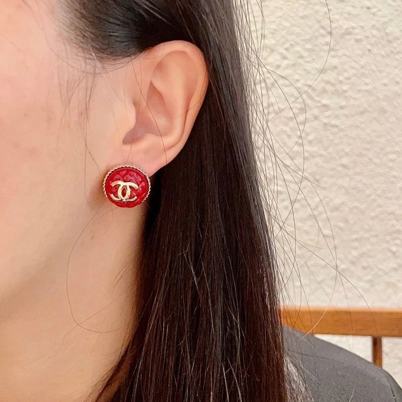 Chic Chanel Earrings 223080