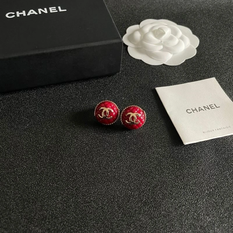 Chic Chanel Earrings 223080