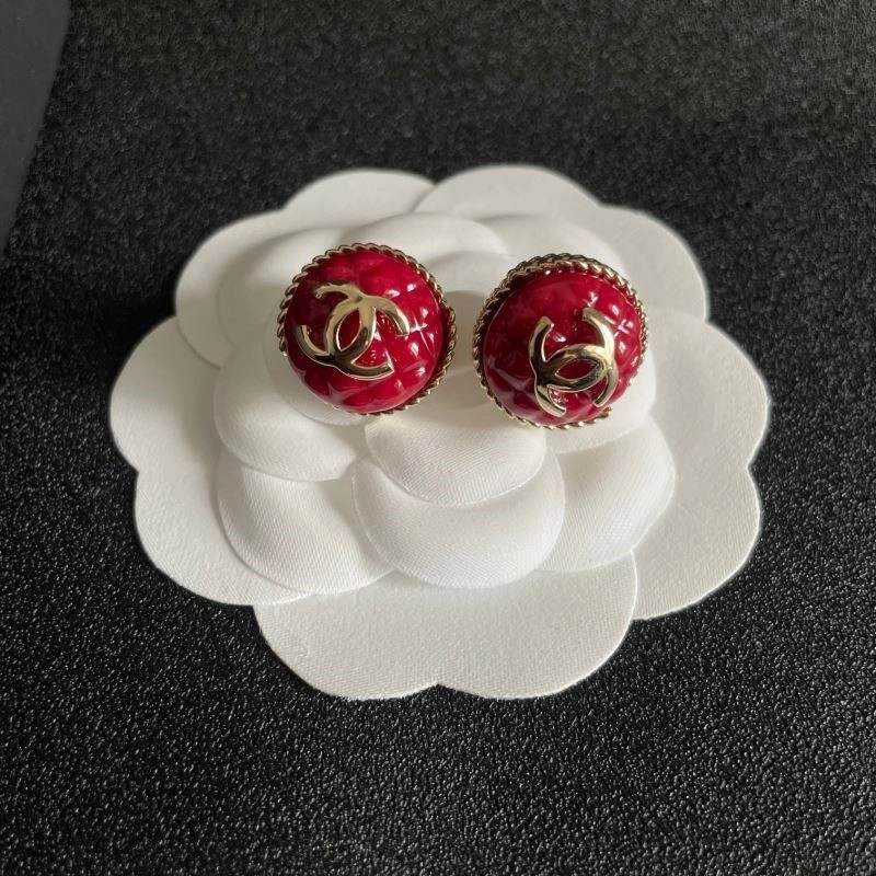 Chic Chanel Earrings 223080