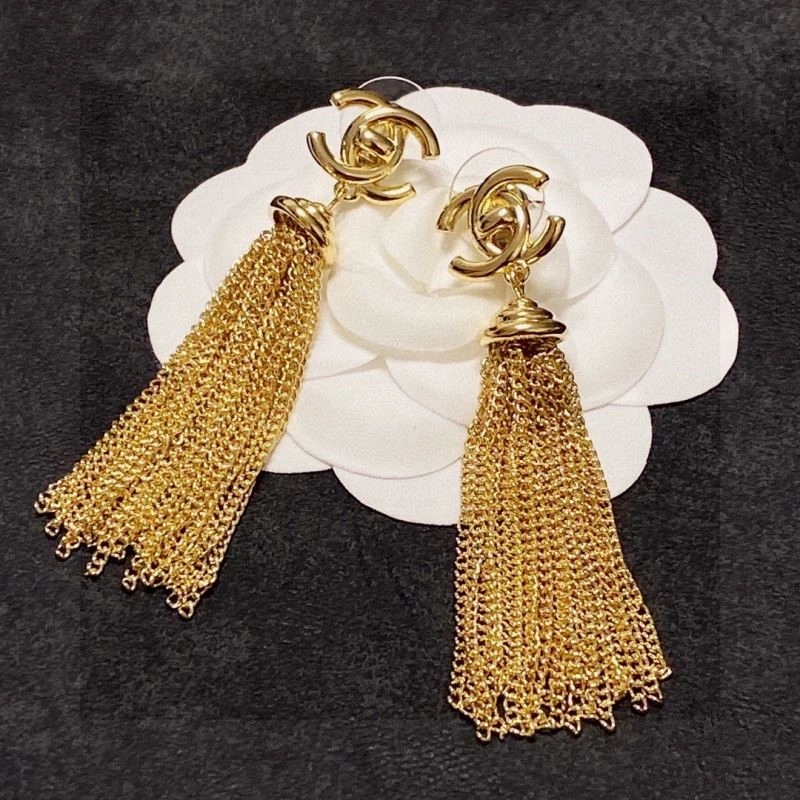 Chanel Earrings MoistureWicking 223033