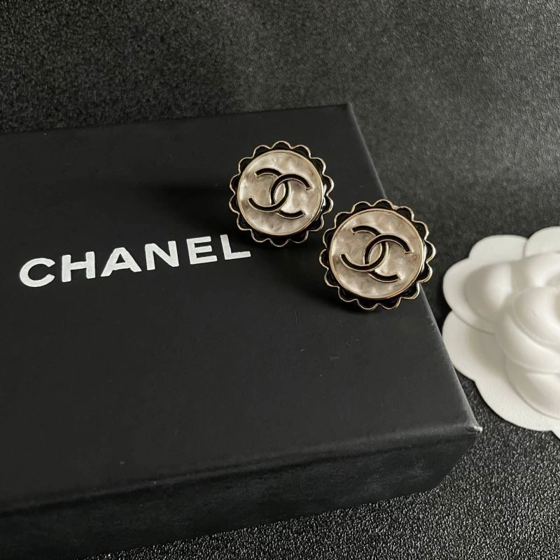 Flexible Chanel Earrings 223005