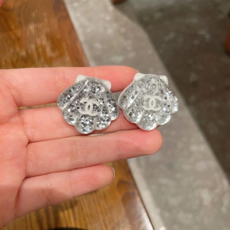 Chanel Earrings Comfortable 222999