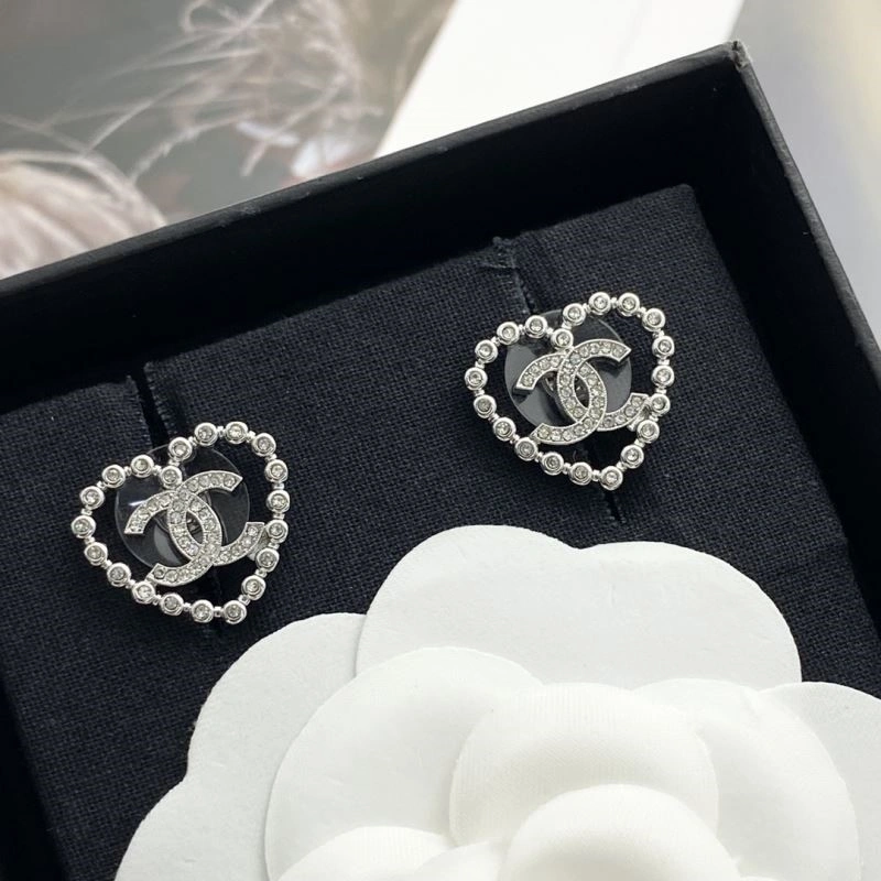 Chanel Earrings WrinkleFree 223013