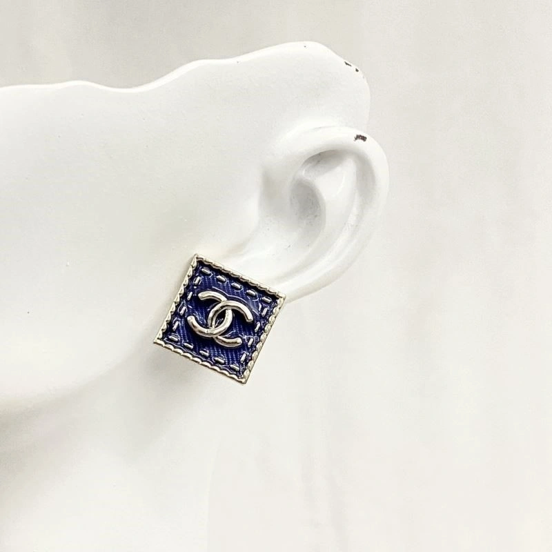 Chanel Earrings StreetReady 223004