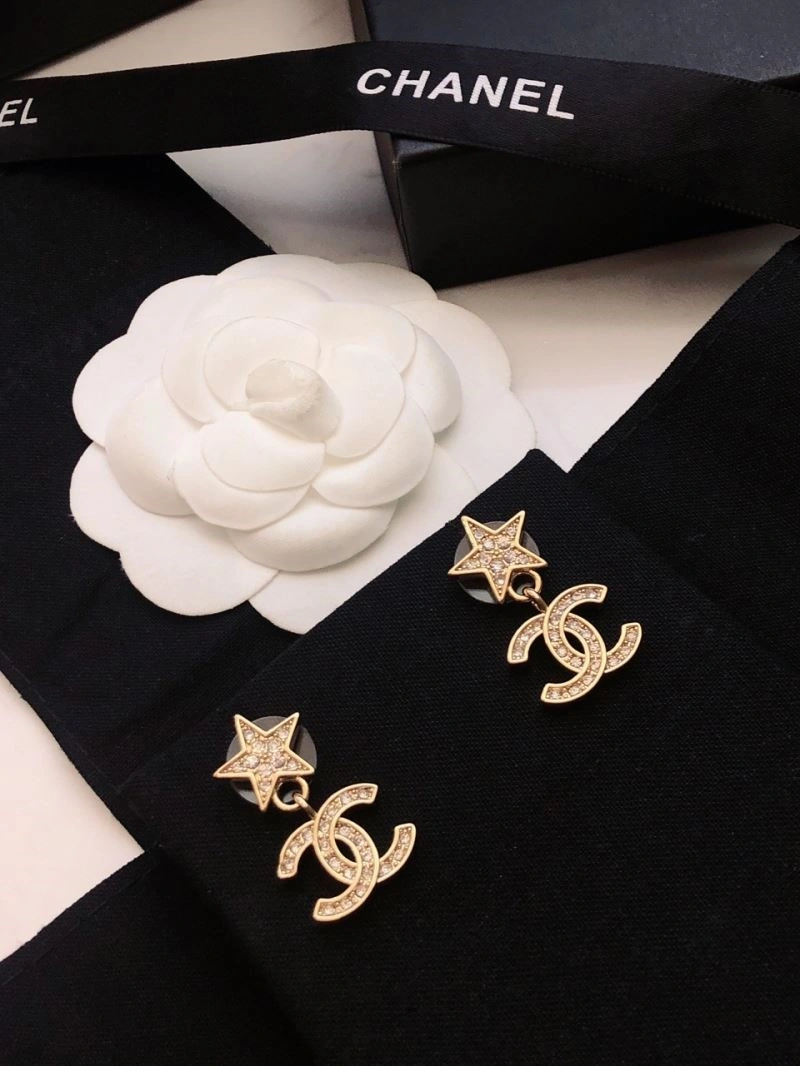 Chanel Earrings EyeCatching 222972
