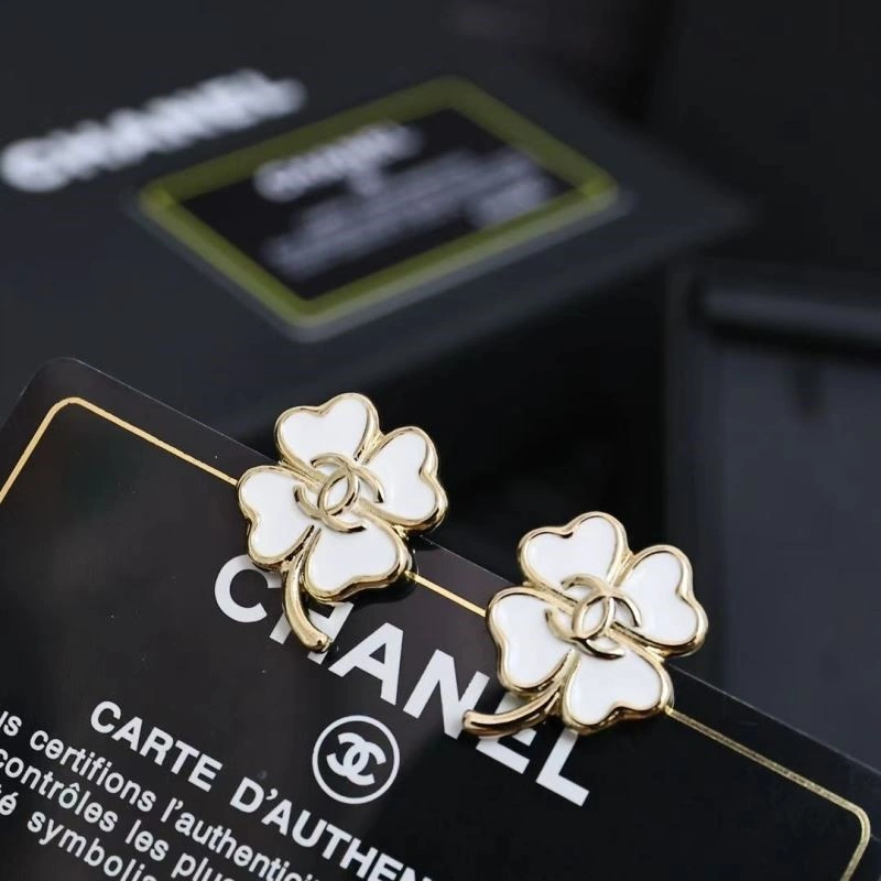Neat Chanel Earrings 222977