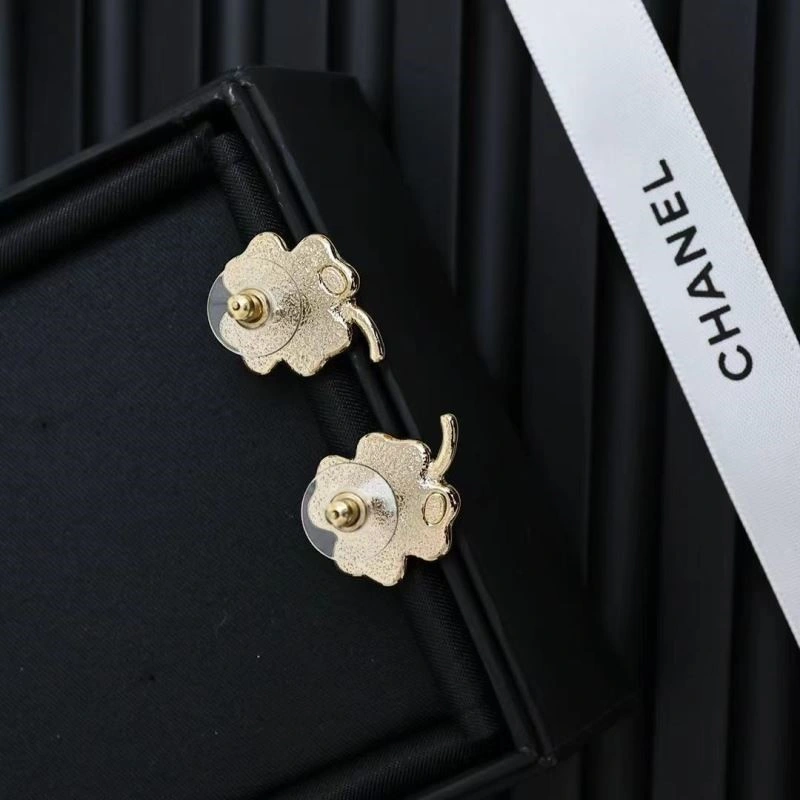 Neat Chanel Earrings 222977