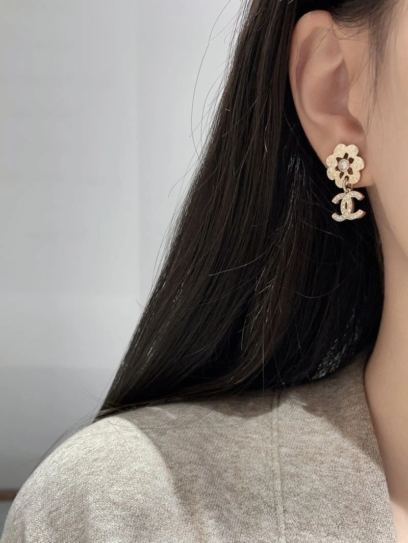 Sustainable Chanel Earrings 222968