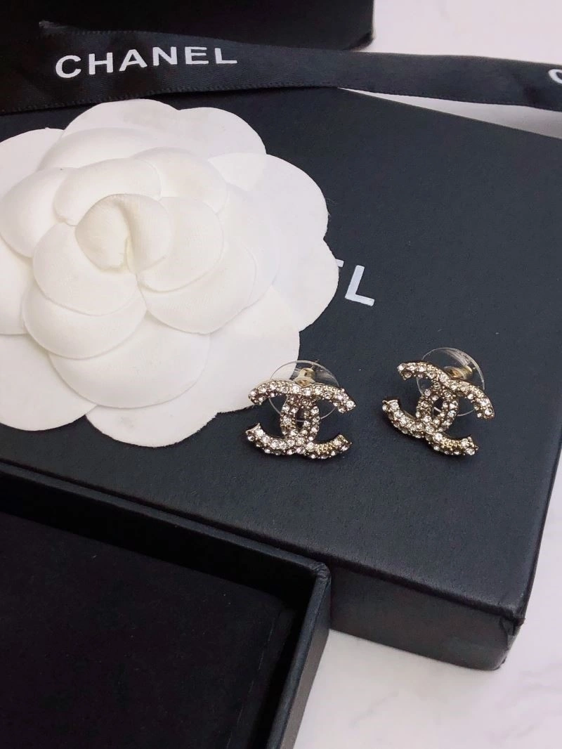 Versatile Chanel Earrings 222971