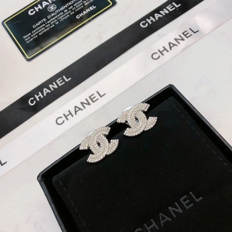 Cozy Chanel Earrings 222984