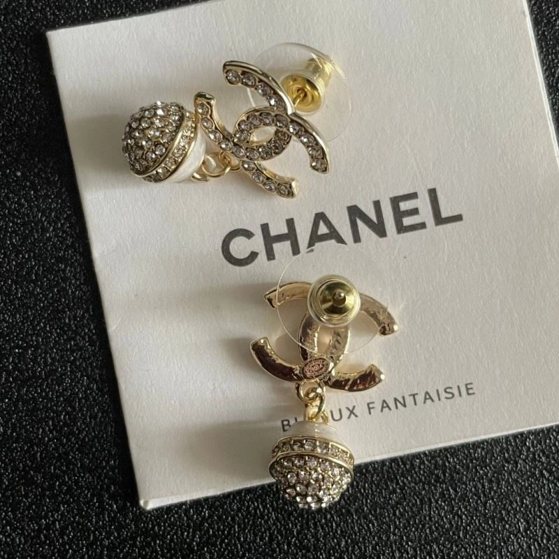 Chanel Earrings Practical 222966
