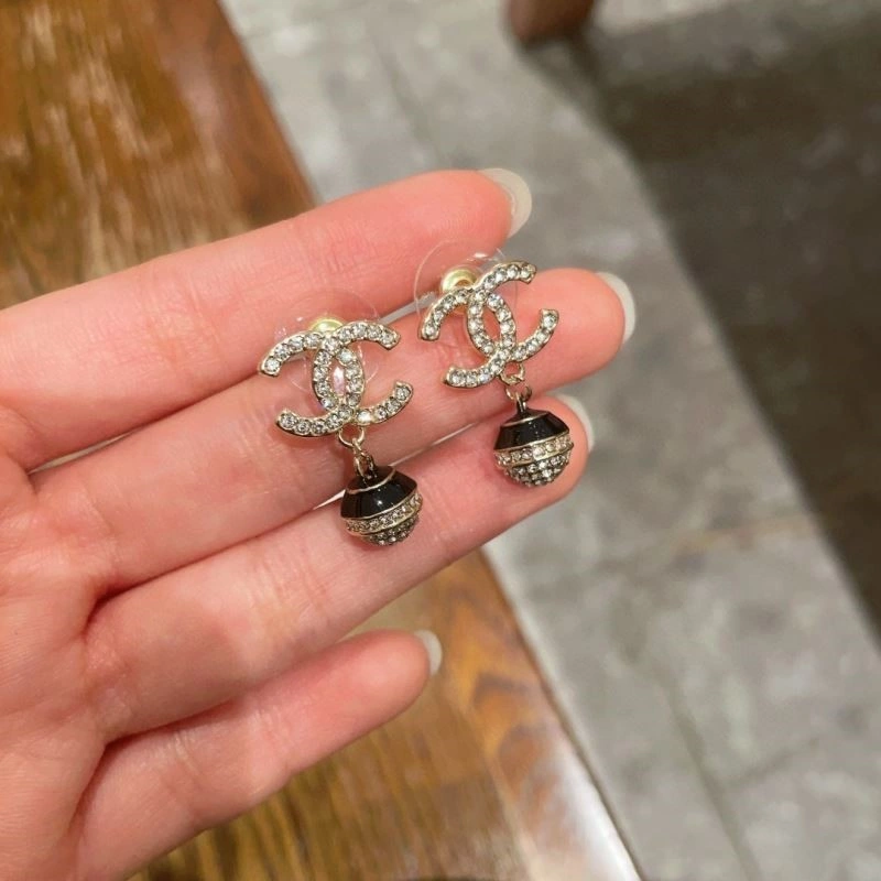 Chanel Earrings UrbanStyle 222949