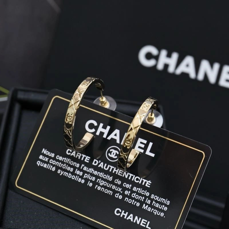UrbanChic Chanel Earrings 222947