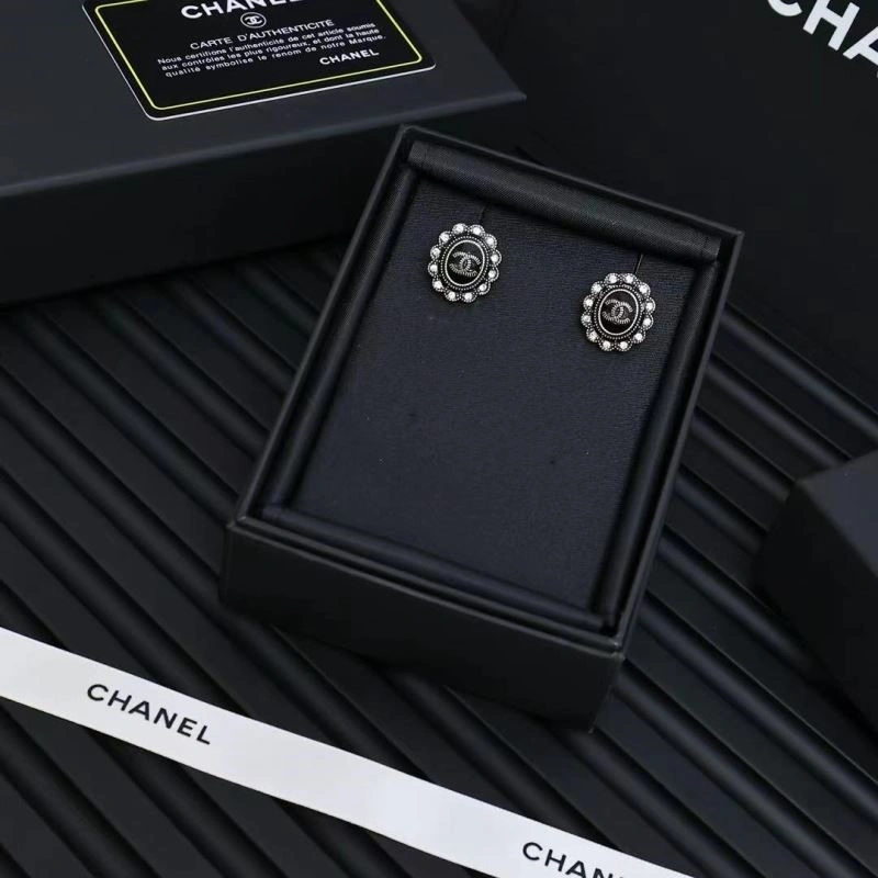 Chanel Earrings Breathable 222945
