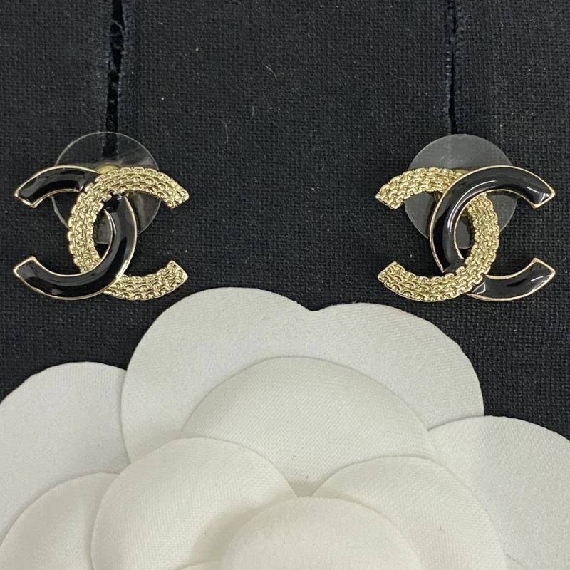Affordable Chanel Earrings 222937