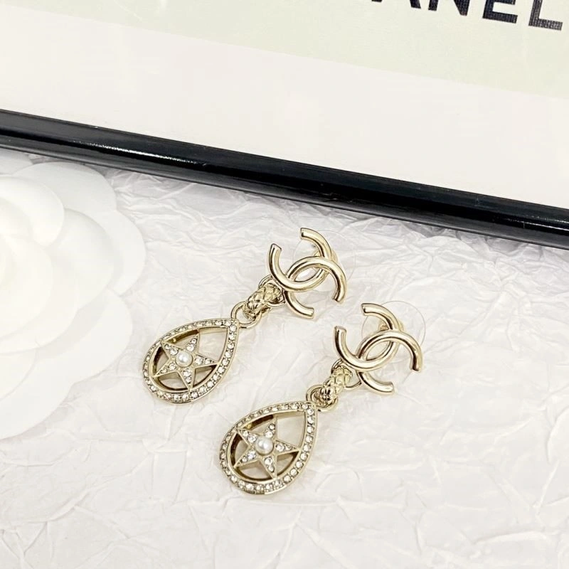 Vibrant Chanel Earrings 222924