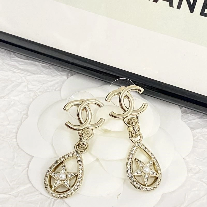 Vibrant Chanel Earrings 222924