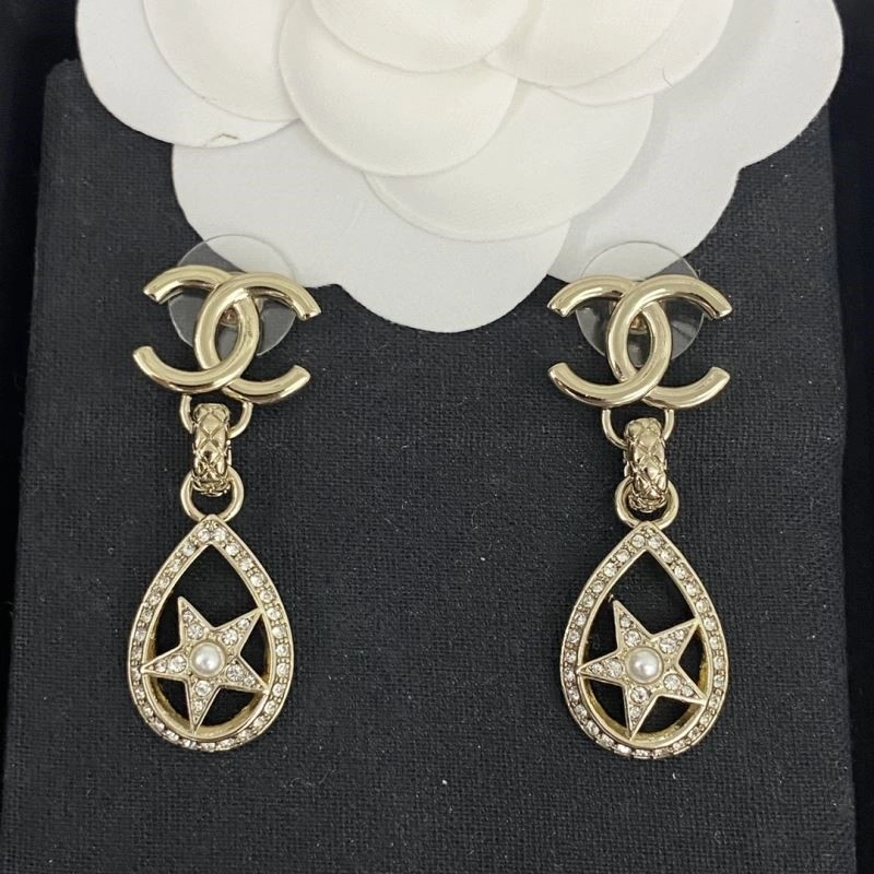 Vibrant Chanel Earrings 222924