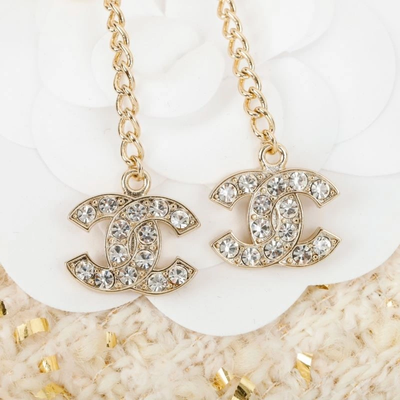 Snug Chanel Earrings 222932