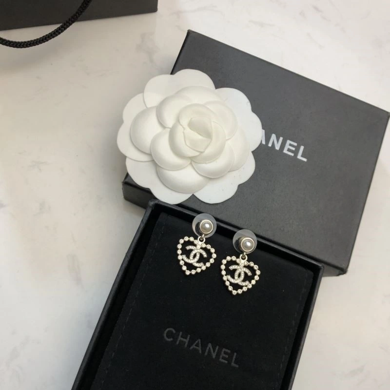 Chanel Earrings Bold 222918