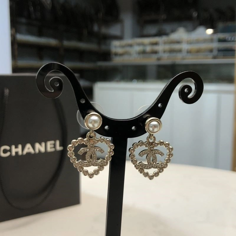 Chanel Earrings Bold 222918