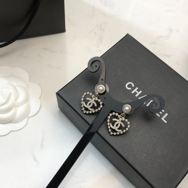 Chanel Earrings Bold 222918