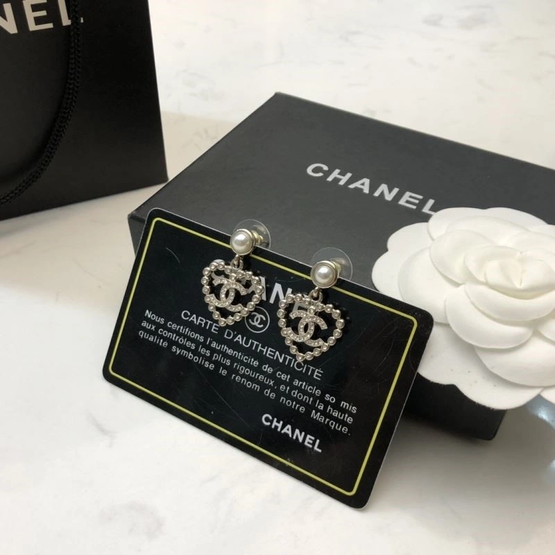 Chanel Earrings Bold 222918